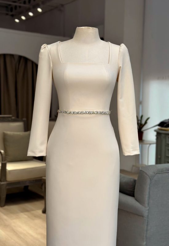 Taş Kemer Bej Elbise